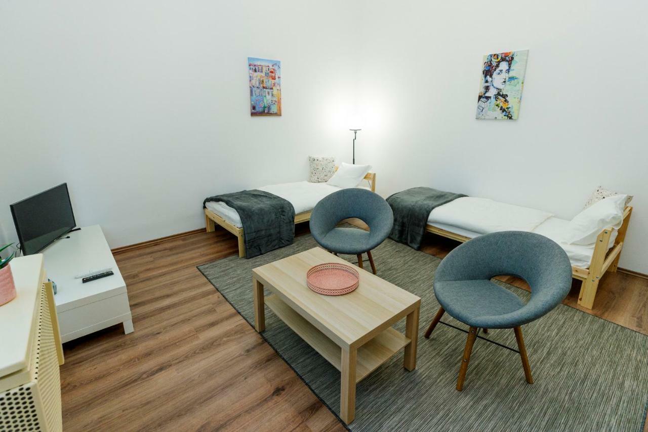 Sophie Apartman Эгер Экстерьер фото