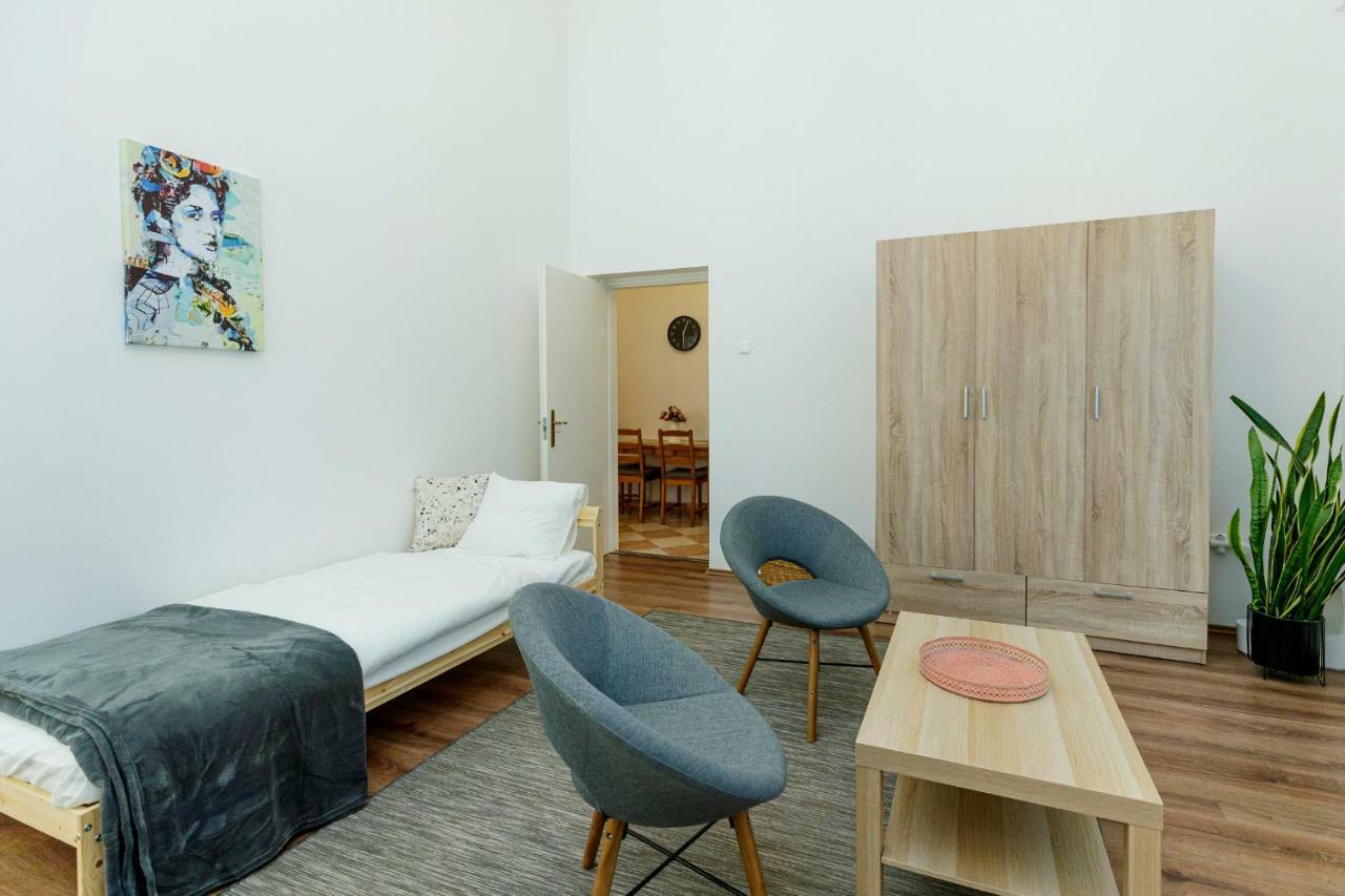 Sophie Apartman Эгер Экстерьер фото